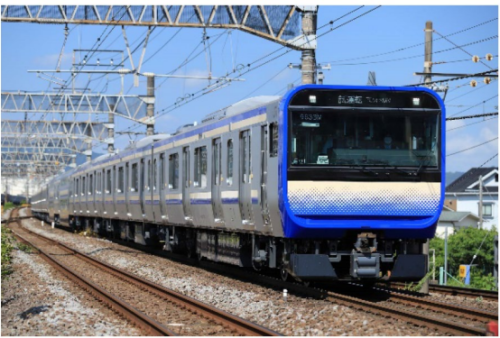 首都圏の横須賀線・総武快速線を走るE235系車両 