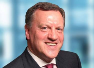 SIHのJohn Charman 会長兼CEO