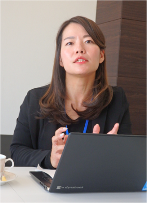 佐々木智香氏