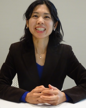 渡辺瑛莉氏