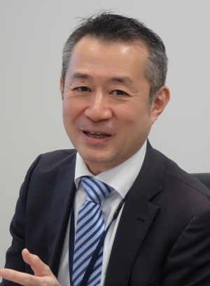 長谷川氏