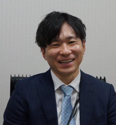 平野氏